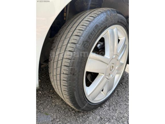 DÜŞÜK KM EMSALSİZ CLİO 2 HB 170XXKM