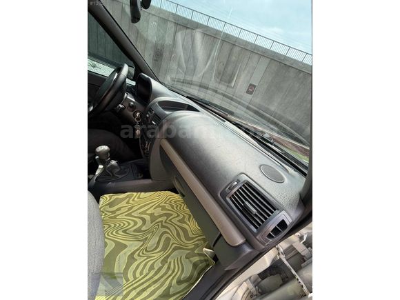 DÜŞÜK KM EMSALSİZ CLİO 2 HB 170XXKM