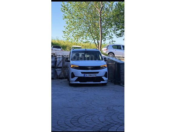 Sahibinden Opel Combo 1.5 CDTI Essential 2025 Model 