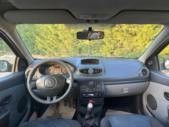 2007 MODEL RENAULT CLİO DEĞİŞENSİZ YENİ BAKIMLI 155 bin km'de