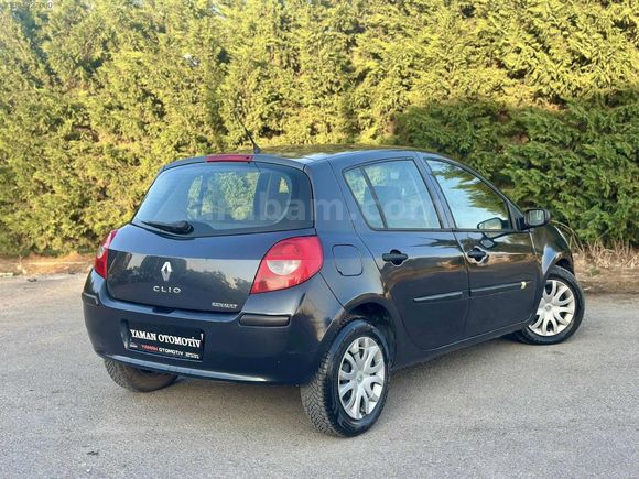 2007 MODEL RENAULT CLİO DEĞİŞENSİZ YENİ BAKIMLI 155 bin km'de