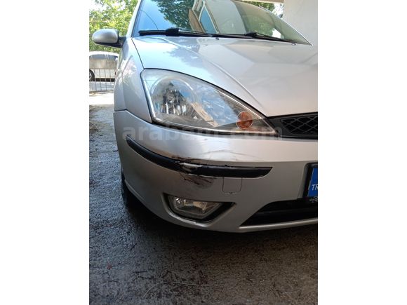 Sahibinden Ford Focus 1.6 Ghia 2004 Model