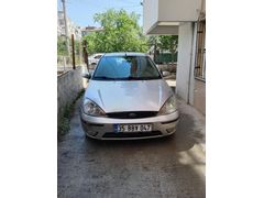 Sahibinden Ford Focus 1.6 Ghia 2004 Model