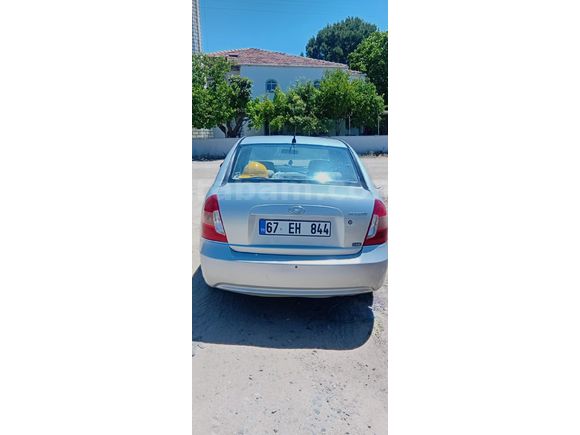 Sahibinden Hyundai Accent Era 1.5 CRDi-VGT Select 2006 Model