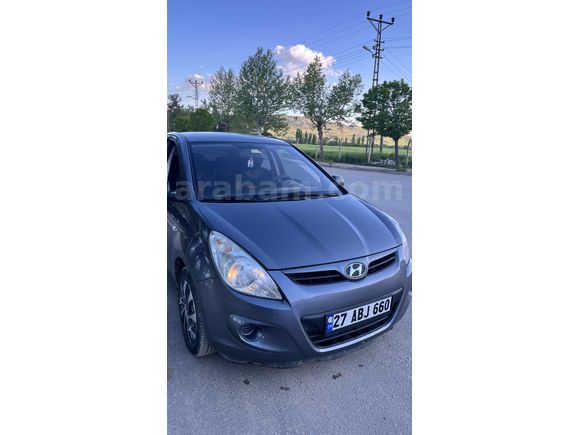 Sahibinden Hyundai i20 1.4 CRDi Team 2012 Model 