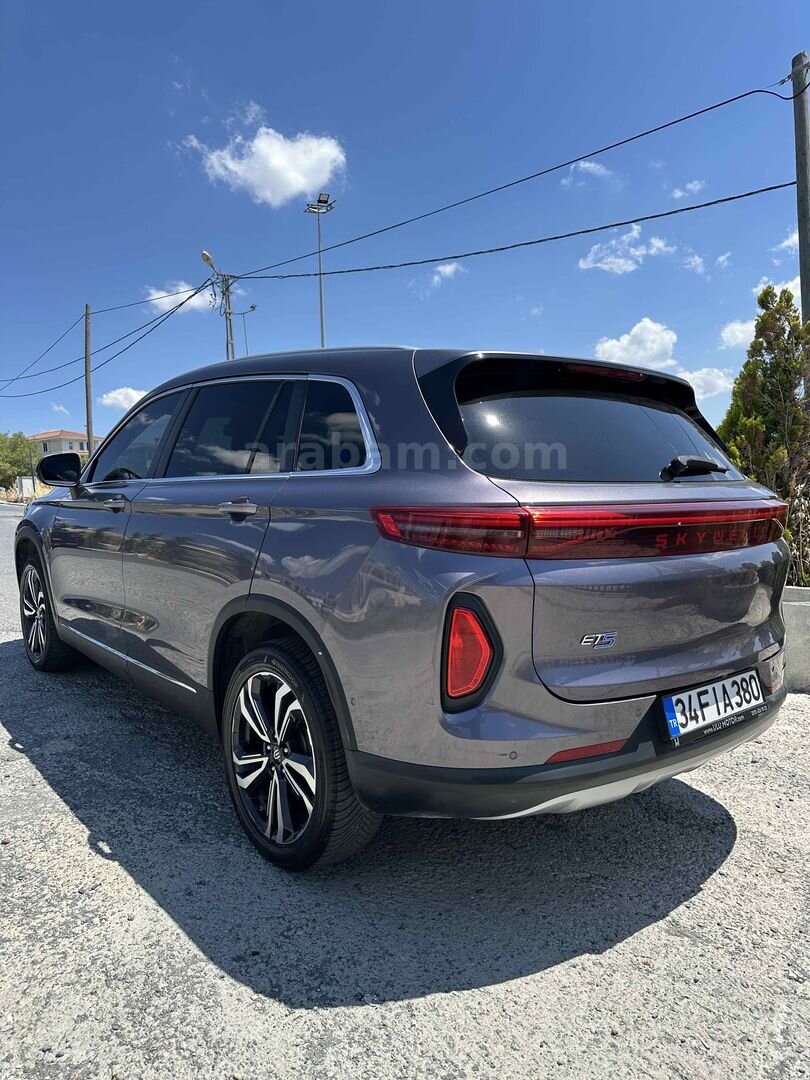 Sahibinden Skywell ET5 Premium Plus 2022 Model İstanbul 105.000 km Gri 5