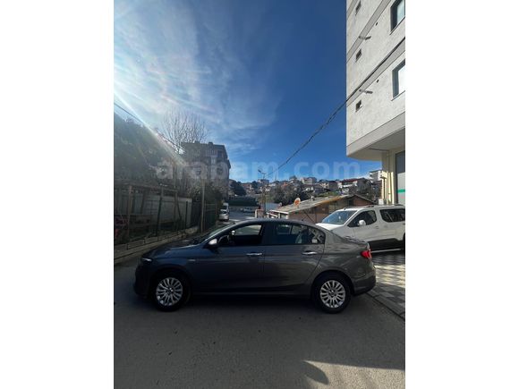 Sahibinden Fiat Egea 1.4 Fire Easy 2021 Model  60.000 km Gri