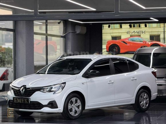 EMEK/2022 MODEL RENAULT TALİANT TABLET EKRAN GERİ GÖRÜŞ