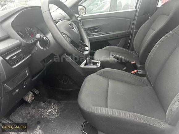 GENÇ AUTO'DAN HATASIZ TALİANT 0.68 KREDİ İMKANI İLE