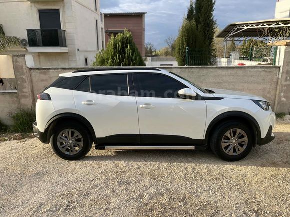 Sahibinden Peugeot 2008 1.5 BlueHDI Active 2021 Model 