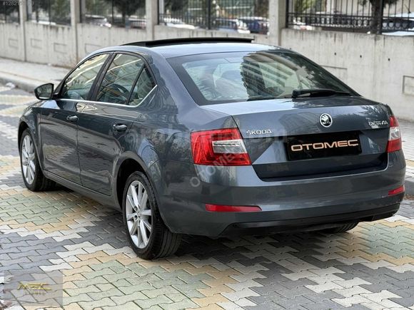 OTOMEÇ'DEN 2015 OCTAVİA 1.6 ELEGANCE CR CAM TAVAN HATASIZ