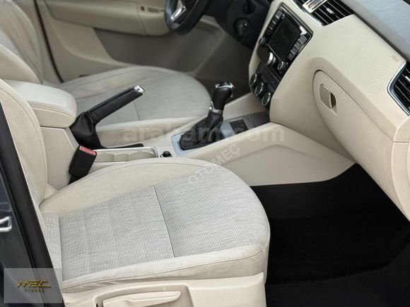OTOMEÇ'DEN 2015 OCTAVİA 1.6 ELEGANCE CR CAM TAVAN HATASIZ