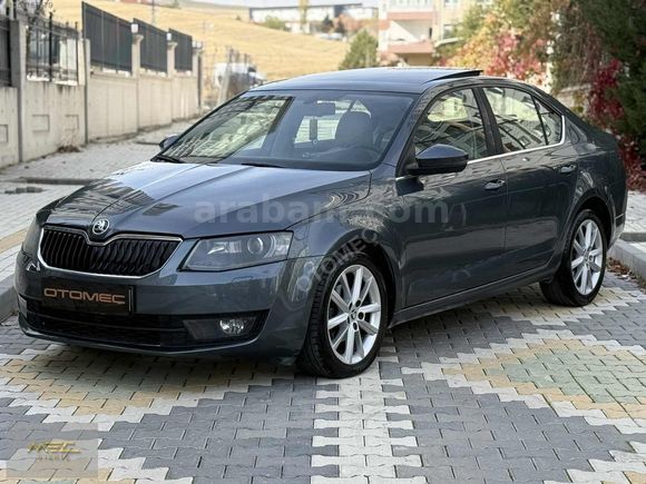 OTOMEÇ'DEN 2015 OCTAVİA 1.6 ELEGANCE CR CAM TAVAN HATASIZ
