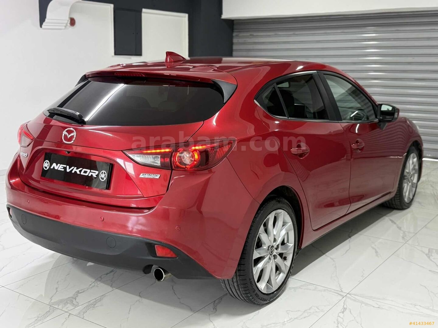 Galeriden Mazda 3 1.5 SkyActive-D Power Sense 2016 Model İzmir 178.000 km Kırmızı 3