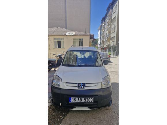 OTOMOBİL RUHSATLI 2.0 HDİ PARTNER
