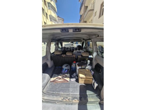 OTOMOBİL RUHSATLI 2.0 HDİ PARTNER
