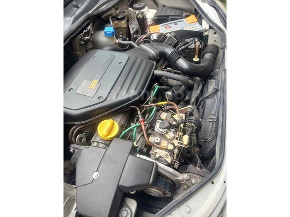 Sahibinden Otomobil Ruhsatlı Renault Kangoo 