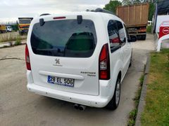 Sahibinden Peugeot Partner 1.6 HDI Active 2015 Model  140.000 km Beyaz