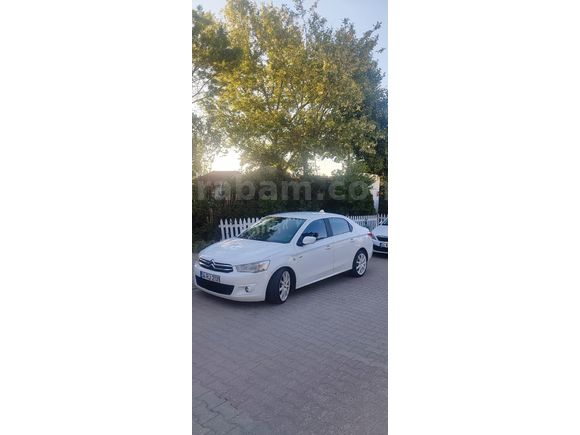 Sahibinden Citroen C-Elysée 1.6 HDi Exclusive 2016 Model  218.000 km Beyaz