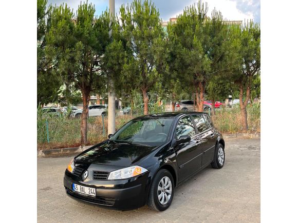 Sahibinden Renault Megane 1.4 Authentique 2005 Model  208.000 km Siyah