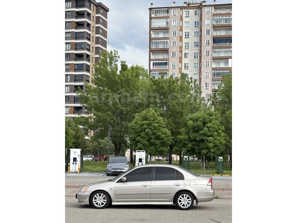 Sahibinden Honda Civic 1.6i VTEC ES 2002 Model 