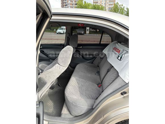 Sahibinden Honda Civic 1.6i VTEC ES 2002 Model 