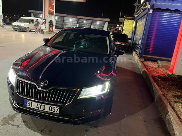 Sahibinden Skoda SuperB 1.6 TDI Active 2017 Model Hatay 190.000 km Lacivert