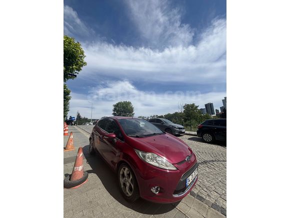 Sahibinden Ford Fiesta 1.4 Titanium 2011 Model