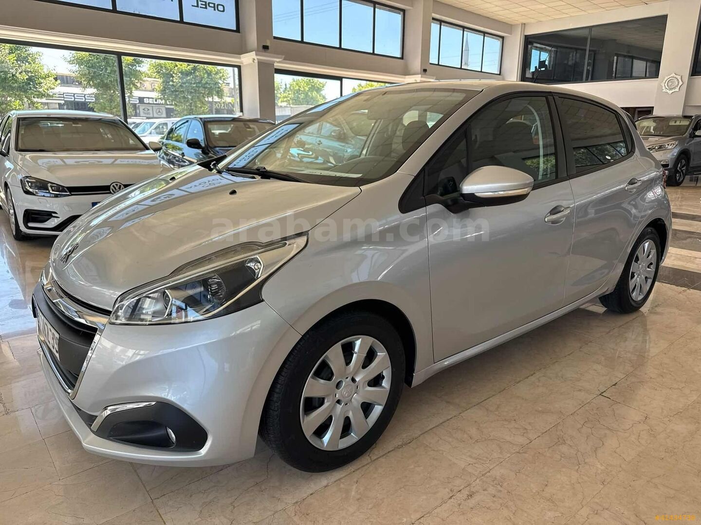 Galeriden Peugeot 208 1.2 PureTech Allure 2017 Model Bursa 89.000 km Gri 6