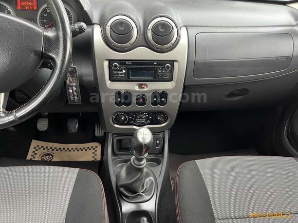 2013 DACIA DUSTER 1.5 DCİ LAUREATE MANUEL 220.000 KM