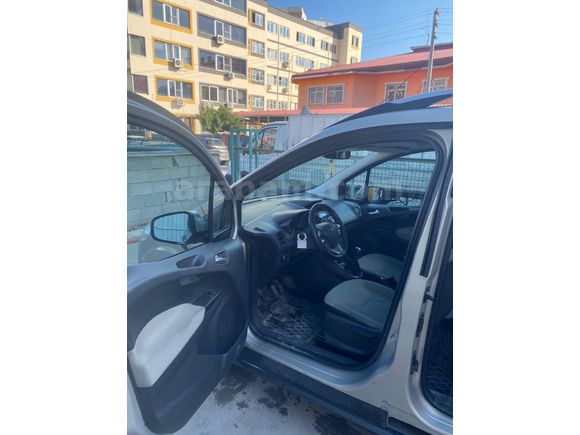 tertemiz otomobil ruhsatlı Ford Courier