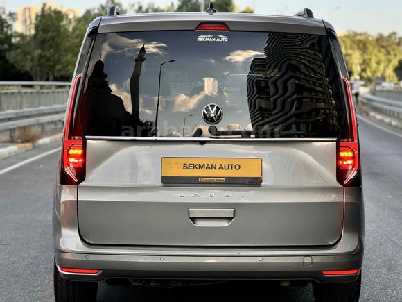  Volkswagen Caddy 2.0 TDI Style 2021 CAM TAVAN 
