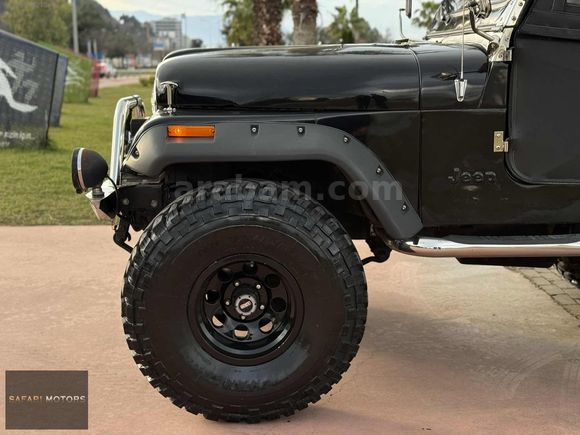 SAFARİ MOTORS'DAN JEEP CJ-5 4.2 ORJİNAL AMERİCAN