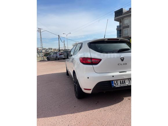 Sahibinden Renault Clio 0.9 TCe Joy 2020 Model 