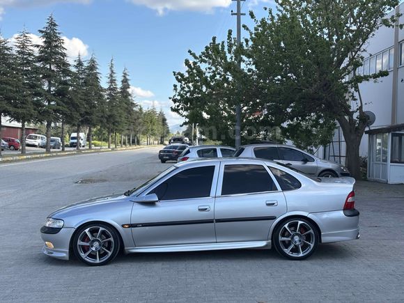Sahibinden Opel Vectra 2.0 GLS 1996 Model 