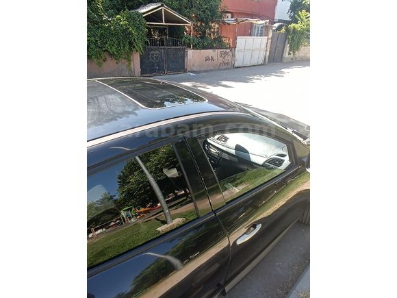 Sahibinden Renault Megane 1.6 dCi ptifilaj 2010 Model  212.000 km Siyah
