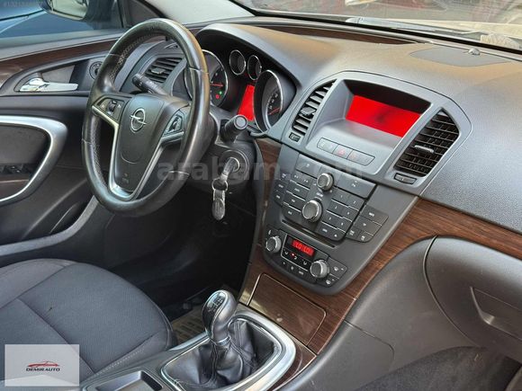 DEMİR AUTO'DAN OPEL İNSİGNİA 1.6 T ELEGANCE DÜŞÜK KM