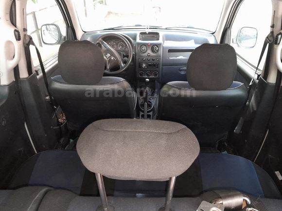 Sahibinden Peugeot Partner 1.9 D 2004 Model