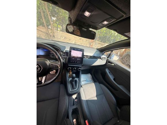 Sahibinden Renault Clio 1.0 TCe Techno Esprit Alpine 2024 Model 