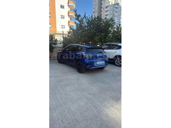 Sahibinden Renault Clio 1.0 TCe Techno Esprit Alpine 2024 Model 