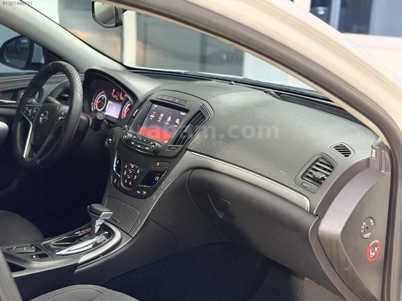 ATAŞ AUTO 2013 14 INSIGNIA 1.6 T EDİTİON ELEGANCE HATASIZ 190 KM