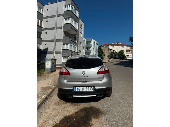 Sahibinden Renault Megane 1.5 dCi Privilege 2012 Model 