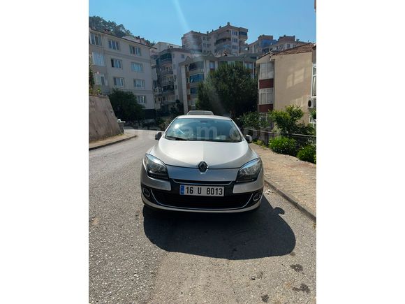Sahibinden Renault Megane 1.5 dCi Privilege 2012 Model 