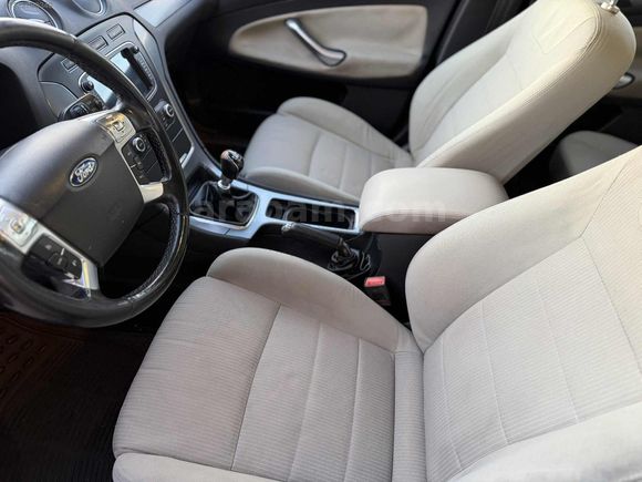 DEĞİŞENSİZ BAKIMLI MONDEO TİTANIUM