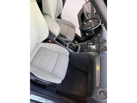 DEĞİŞENSİZ BAKIMLI MONDEO TİTANIUM