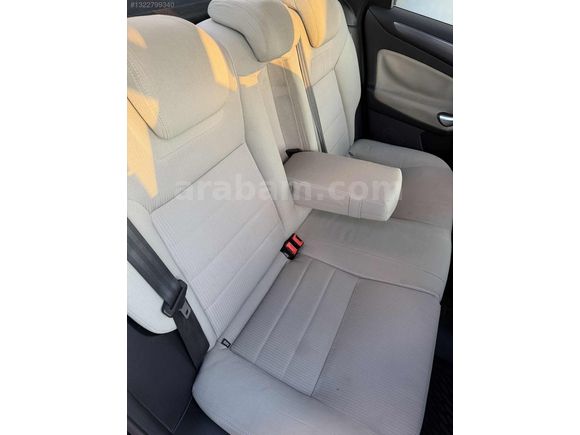 DEĞİŞENSİZ BAKIMLI MONDEO TİTANIUM