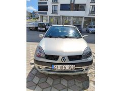 Sahibinden Renault Clio 1.4 Authentique 2004 Model  248.000 km Gri (Gümüş)