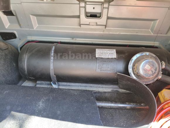 Sahibinden Renault Clio 1.4 Authentique 2004 Model  248.000 km Gri (Gümüş)