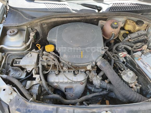 Sahibinden Renault Clio 1.4 Authentique 2004 Model  248.000 km Gri (Gümüş)