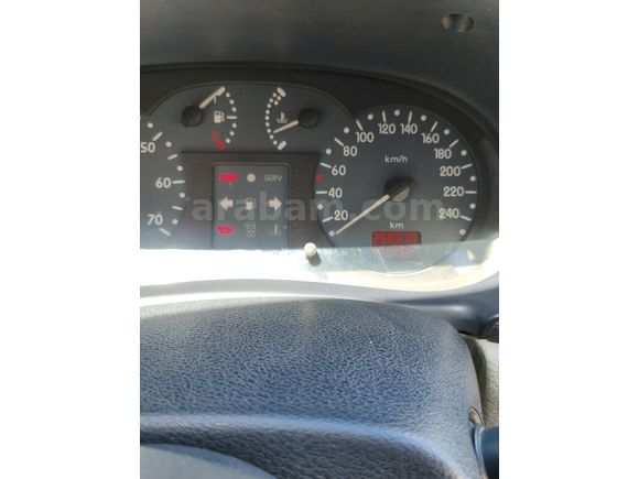 Sahibinden Renault Clio 1.4 Authentique 2004 Model  248.000 km Gri (Gümüş)